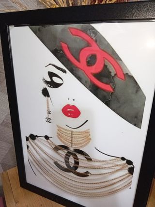 Chanel Ragazza con perle Quadro