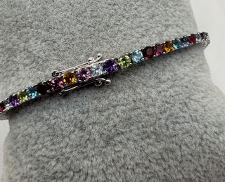 Pulsera riviere de 18 kt con gemas naturales