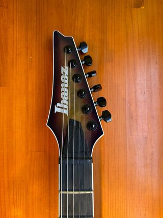 Guitarra Ibañez Mas Cable de Conexion Fender