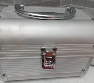 Cassapanche e gioiellieri