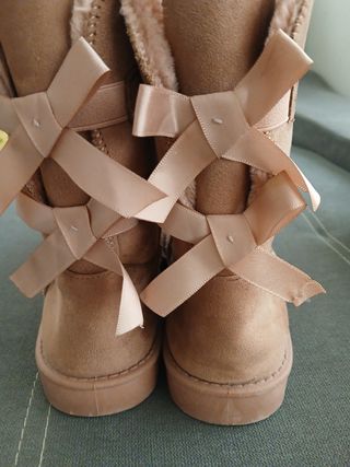 BOTINES MUY CALENTITOS