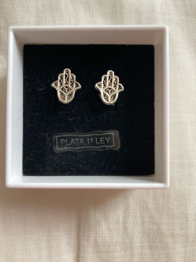 Pendientes de plata mano de Fátima