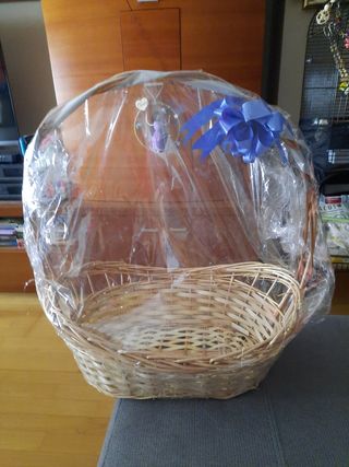 Cesta mimbre grande.