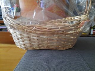 Cesta mimbre grande.