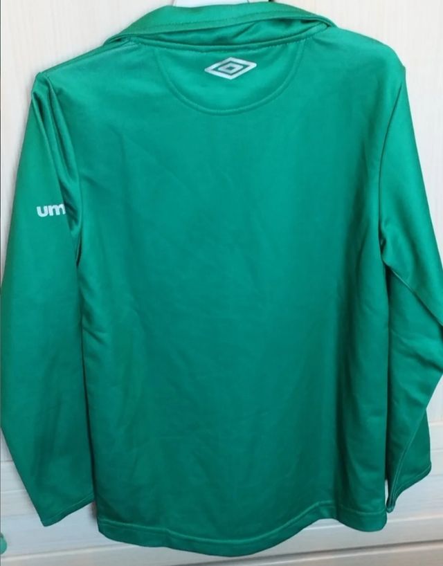Camiseta niño UMBRO nueva T.9-10 a.