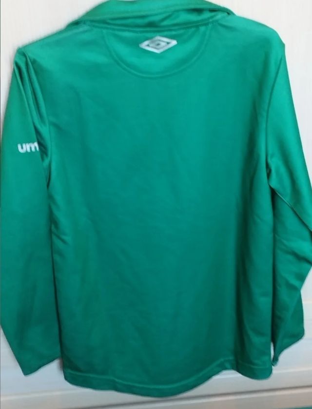 Camiseta niño UMBRO nueva T.9-10 a.