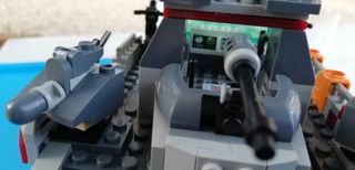 Nave Lego battleship U. S. S. Missouri Kre-O 38977