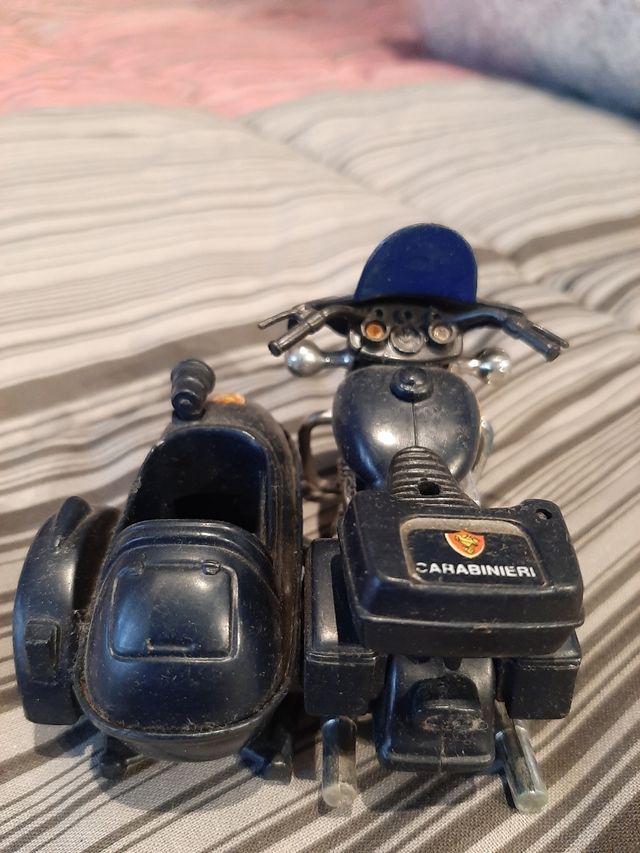 Modellino statico sidecar Carabinieri