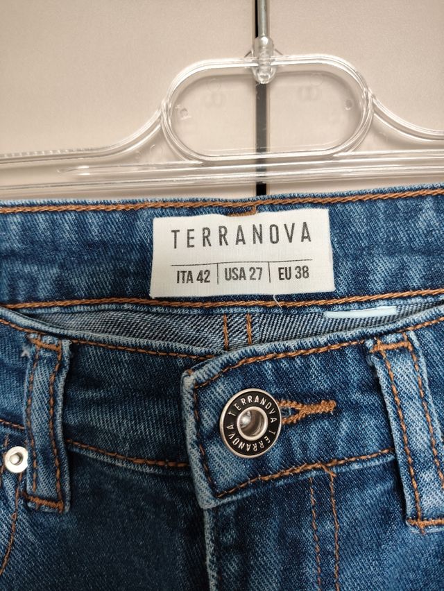 Jeans blu dritti modello mom