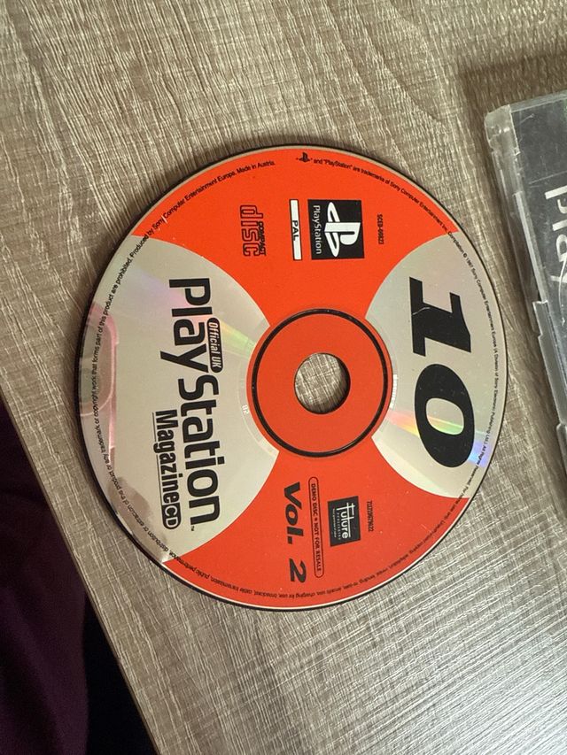 Lote ps1 8 juegos y algunas cajas