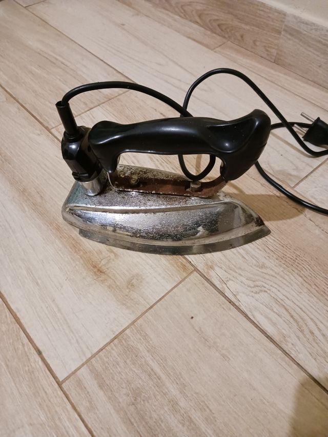 Ferro da stiro vintage