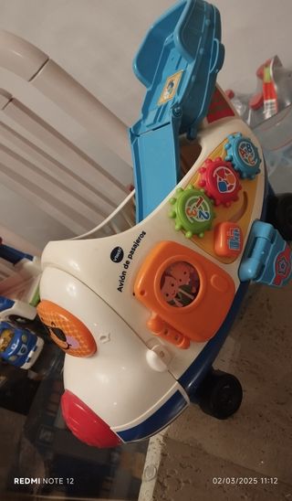 Avión de juguete modelo Tuc tuc