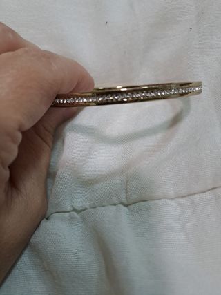 Pulsera de acero con piedras swaroski
