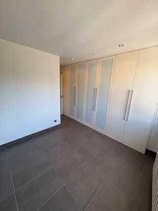 VENDO CASA SABADELL CENTRO c/GURREA