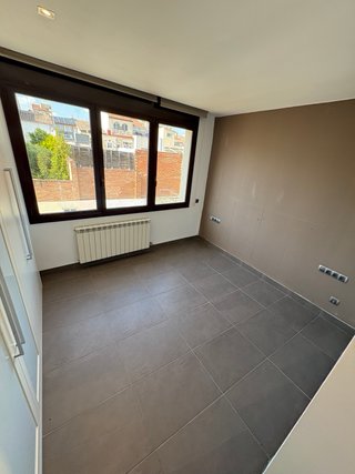 VENDO CASA SABADELL CENTRO c/GURREA