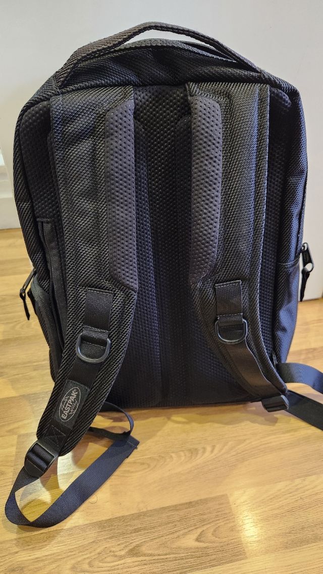 Mochila Eastpak Tecum S