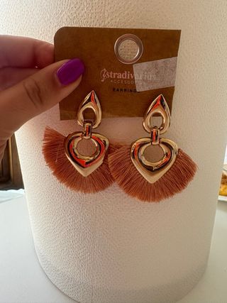 Pendientes flecos naranja