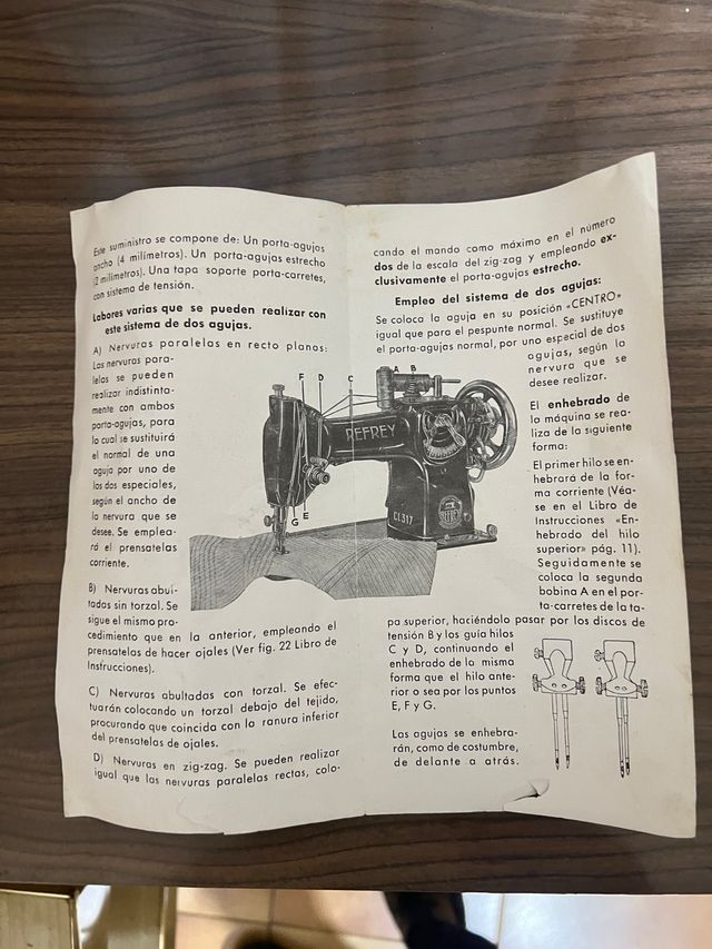 Maquina coser antigua refrey