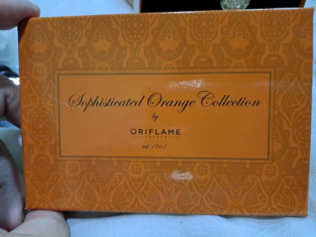 Colgante y cadena. Acero piedras swarosk