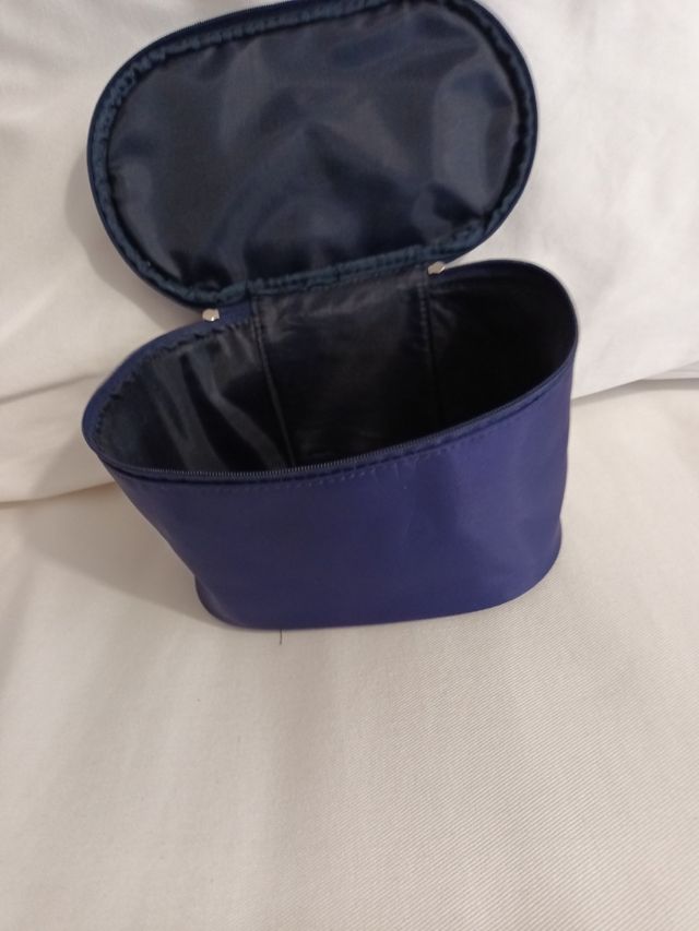 Neceser azul Marino de Vichy