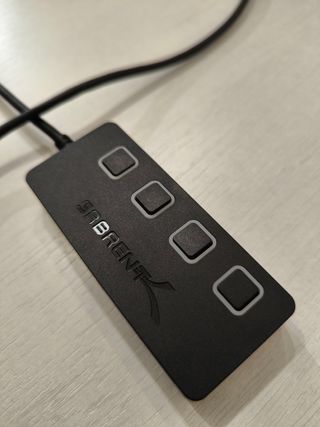 Hub USB 3.0 con led Sabrent