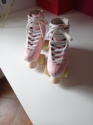Patines 4 ruedas rosas
