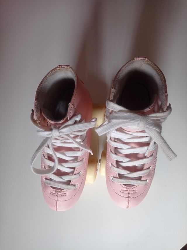 Patines 4 ruedas rosas