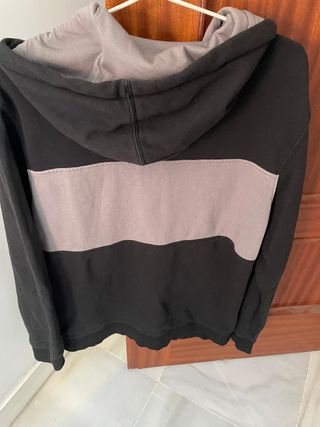 Sudadera Vans negra y gris
