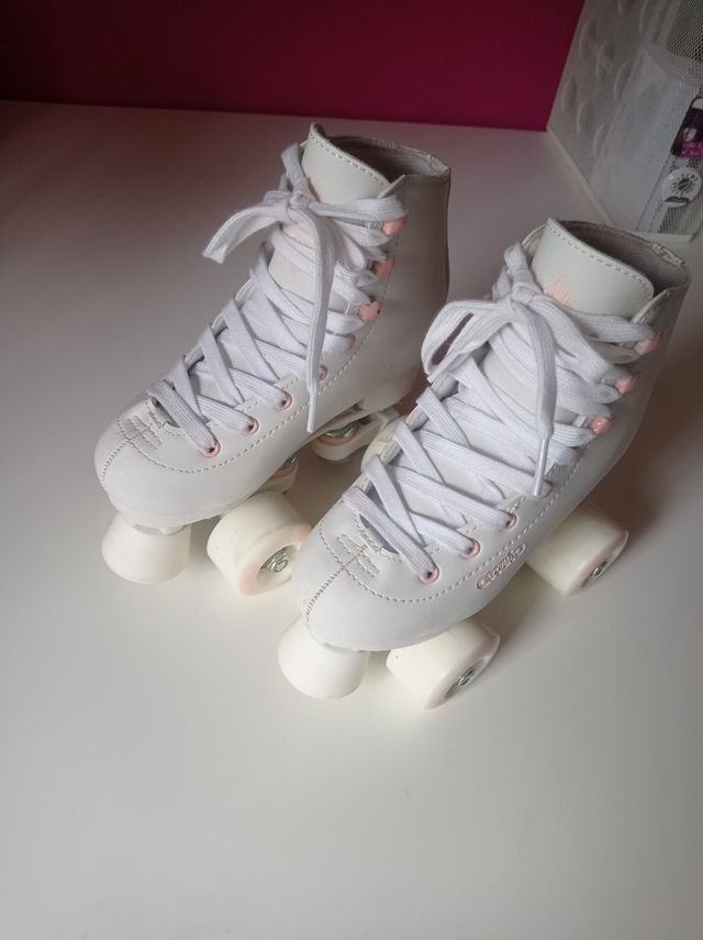 Patines 4 ruedas blancos