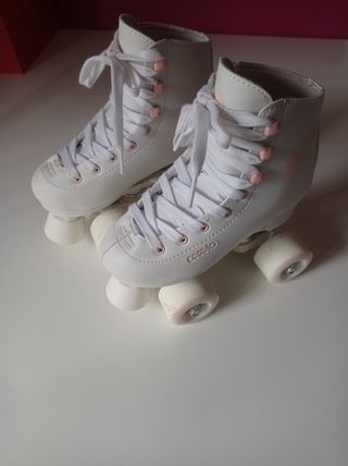 Patines 4 ruedas blancos 