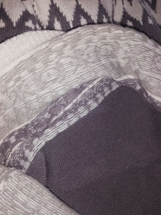 Vestido de lana gris y blanco