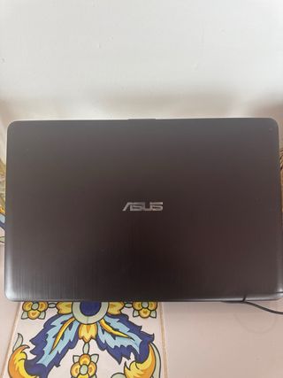 Portatil asus