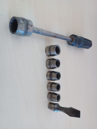 Llaves de vaso y destornillador antiguo 1920s