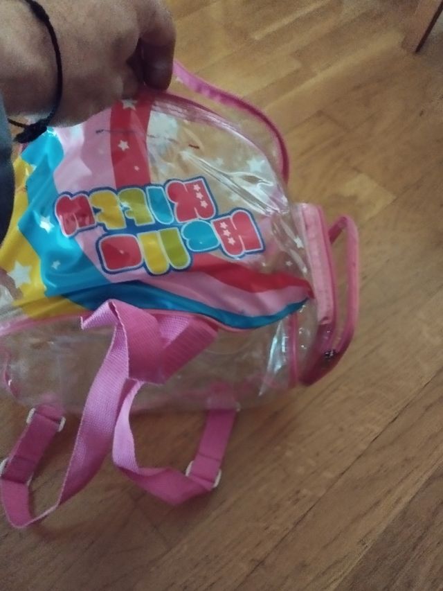 Mochila paa la lluvia Hello Kitty