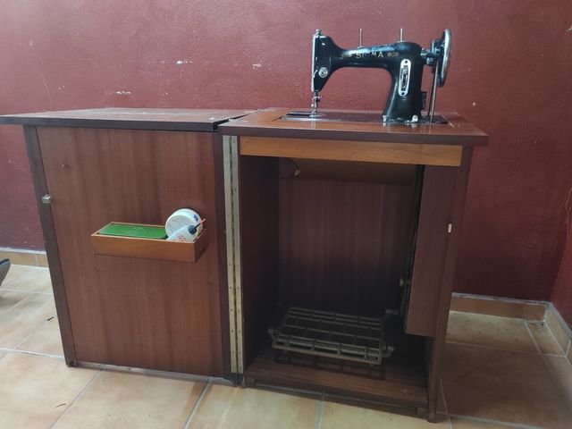 Maquina coser antigua
