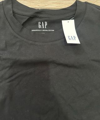 Camiseta GAP NUEVA