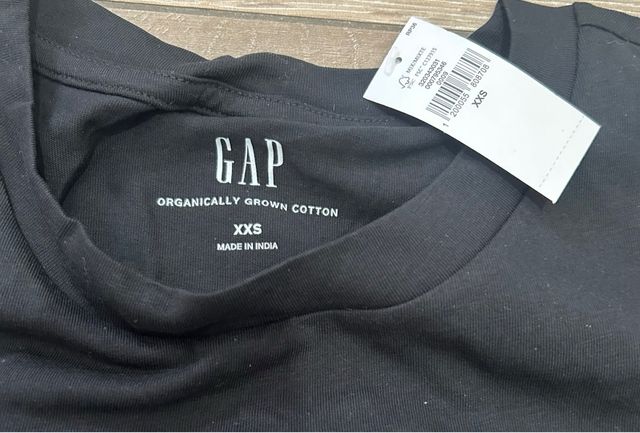 Camiseta GAP NUEVA