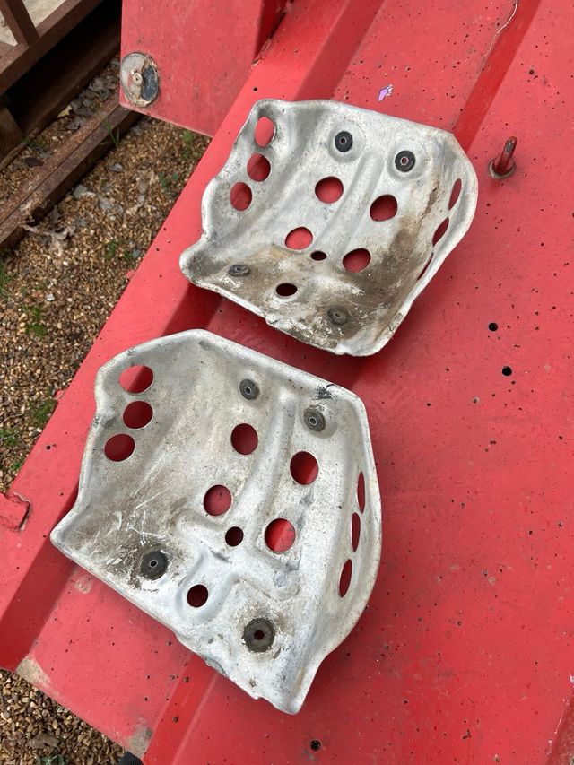 Cubrecarter Suzuki DRZ 400