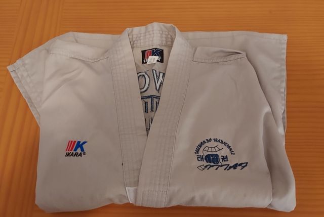 Conjunto  taekwon-do 150cm