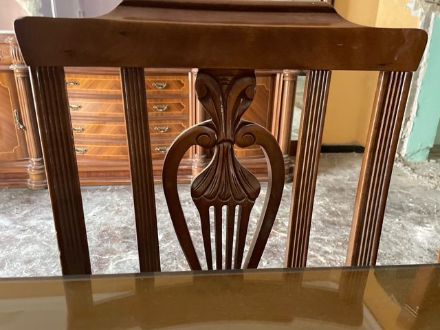 Mesa clasica de comedor extensible