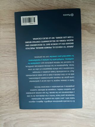 Dirige tu vida: Descubre las habilidades sociales y emocionales que te conducirán al éxito personal