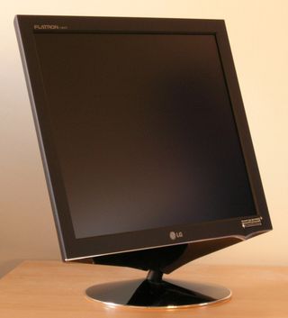 Monitor LG Flatron de 17" L1760TR Black Edicition