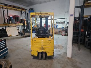 Carretilla elevadora hyster electrica