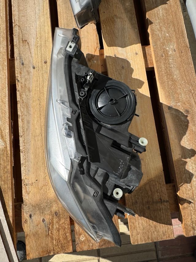 Faros delanteros BMW F30