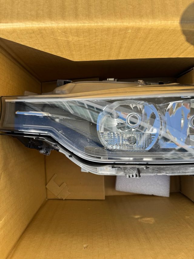 Faros delanteros BMW F30