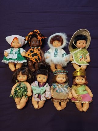 8 MUÑECAS BARRIGUITAS