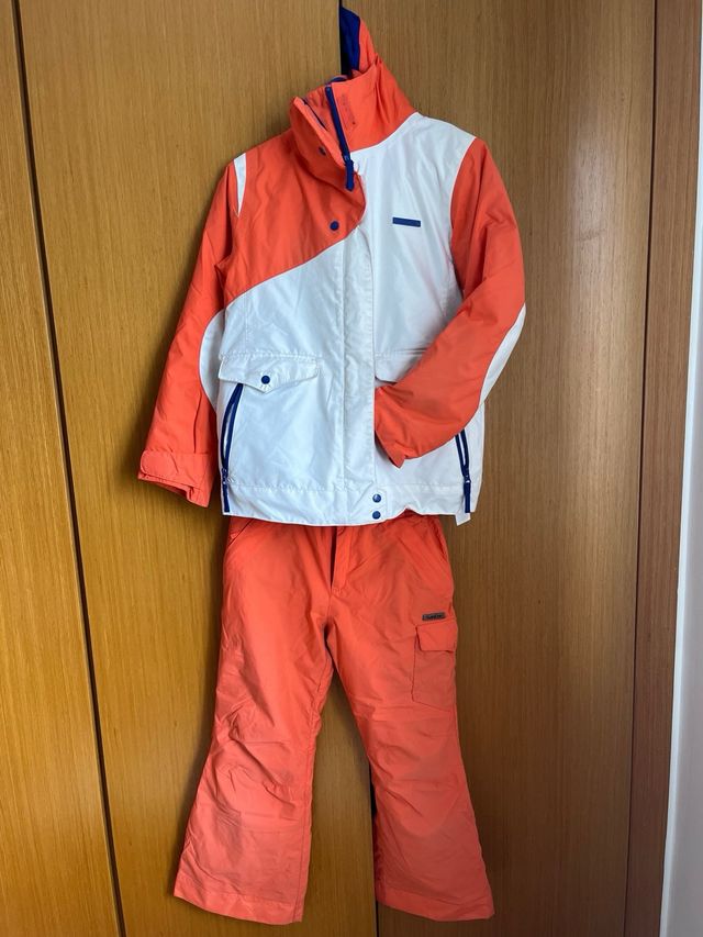 Conjunto de esquiar talla 8 decathlon
