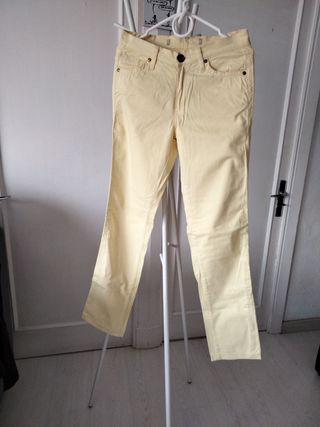 Pantalón nuevo vaquero amarillo suave 