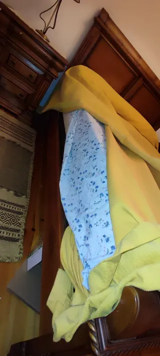 URGE Cama dormitorio cerezo macizo.