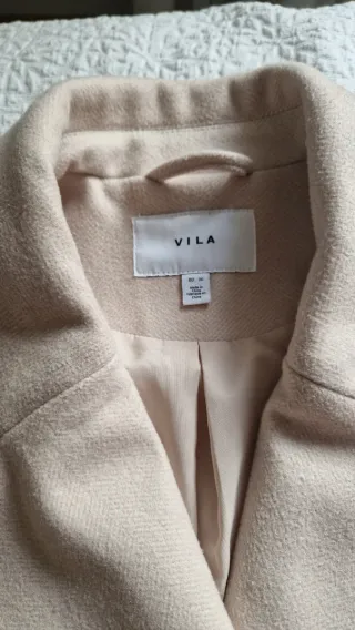 Abrigo oversize beige